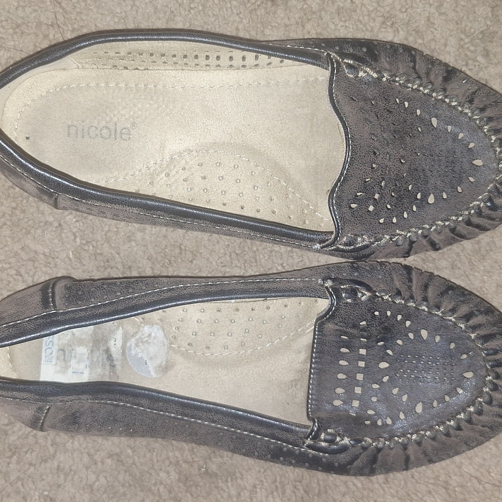 Slip ons